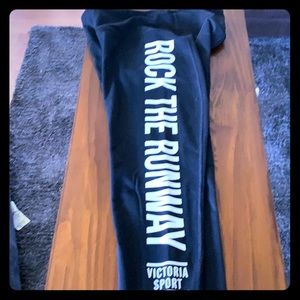 Black Victoria’s Secret VSX leggings